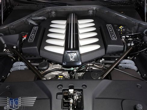 Used 2021 Rolls-Royce Dawn image 41