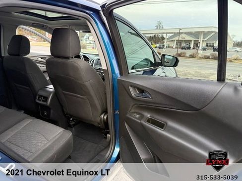 Used 2021 Chevrolet Equinox LT image 40