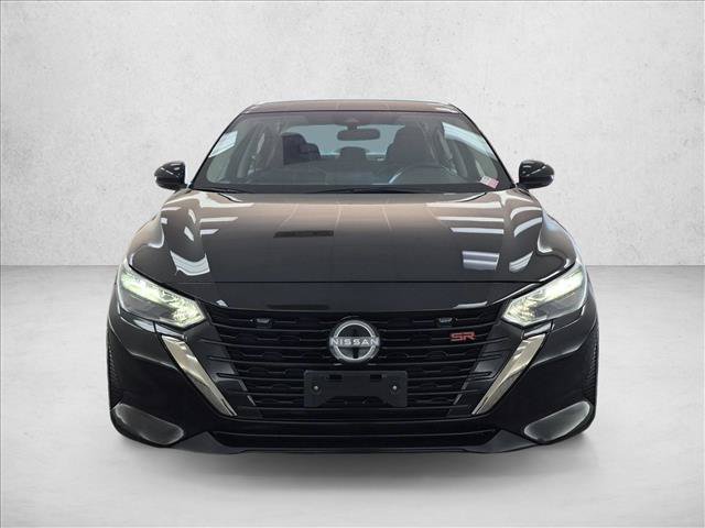 Used 2025 Nissan Sentra SR FWD image 2