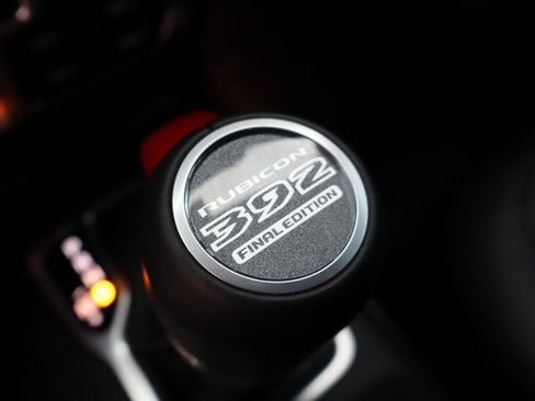 Used 2025 Jeep Wrangler Unlimited Rubicon 392 image 29