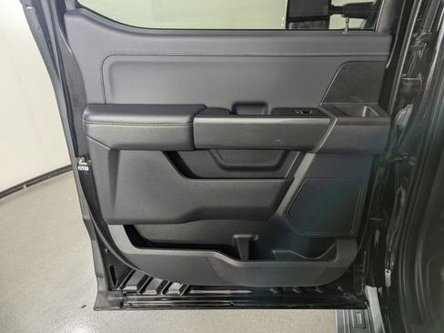 Used 2022 Ford F150 XLT w/ Equipment Group 302A High image 15