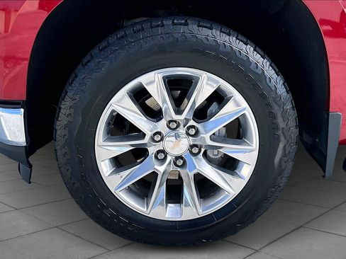 Used 2022 Chevrolet Silverado 1500 LTZ image 11