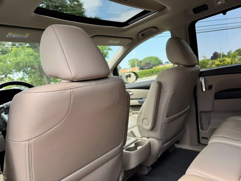 Used 2017 Honda Odyssey EX-L image 38