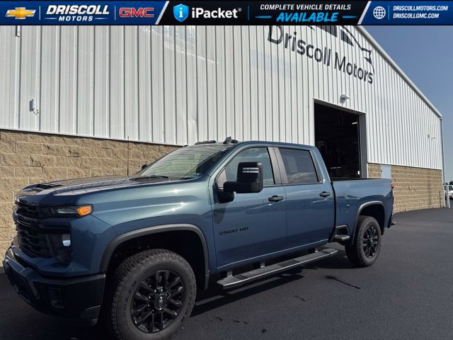 Used 2026 Chevrolet Silverado 2500 Custom w/ Custom Value Package AWD/4WD image 1