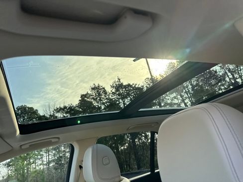 Used 2020 Mercedes-Benz GLE 350 4MATIC image 12