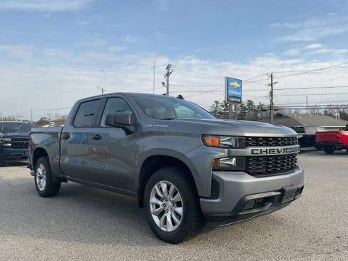 Certified 2020 Chevrolet Silverado 1500 Custom w/ Custom Value Package image 5