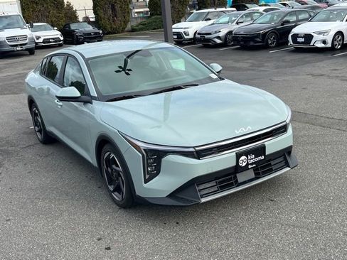 Certified 2025 Kia K4 EX image 5