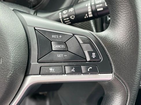 Certified 2023 Nissan Kicks SV image 17