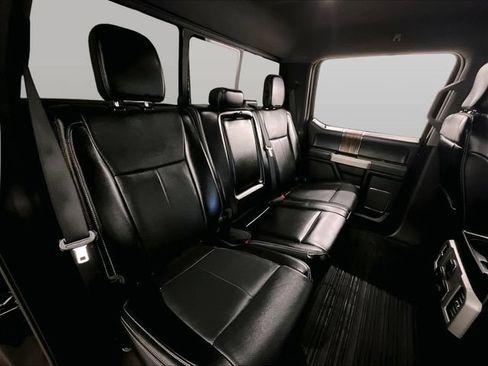 Used 2018 Ford F150 Lariat w/ Equipment Group 502A Luxury AWD/4WD image 26