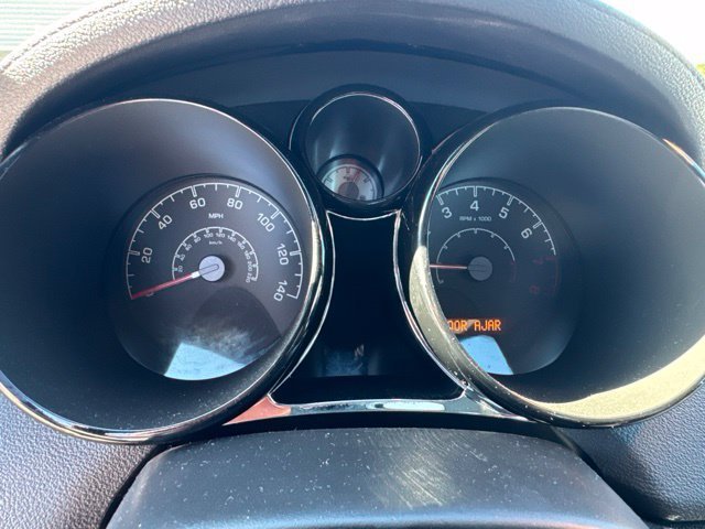 Used 2008 Saturn Sky RWD image 10