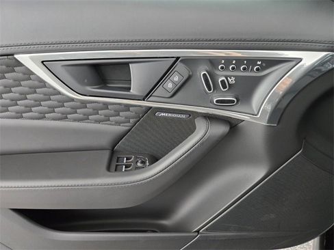 New 2024 Jaguar F-TYPE R-Dynamic image 18