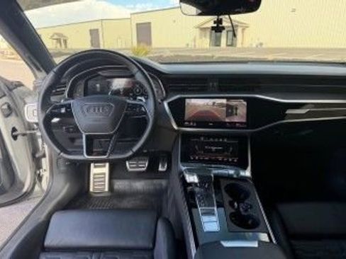 Used 2023 Audi RS 7 Sportback image 9