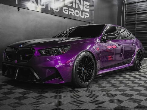 Used 2026 BMW M5 w/ Carbon Package image 32