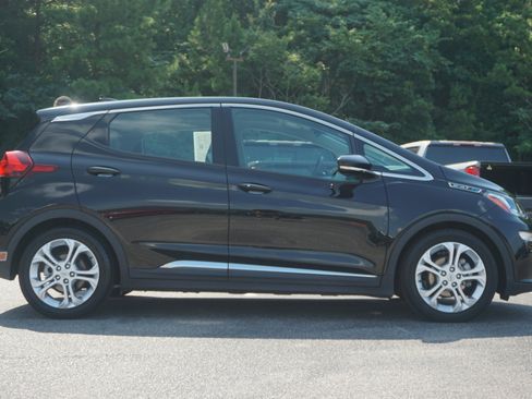 Used 2020 Chevrolet Bolt LT image 10