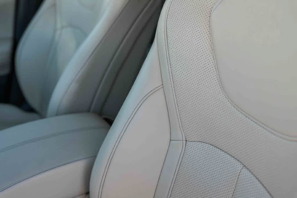 Used 2023 INFINITI QX60 Sensory AWD/4WD image 25