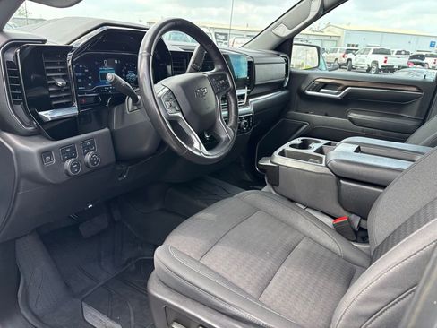 Used 2022 Chevrolet Silverado 1500 RST image 7