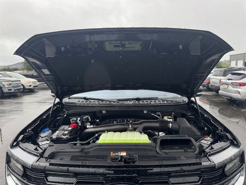 New 2025 Ford Expedition Max Platinum w/ Driver's Package image 19