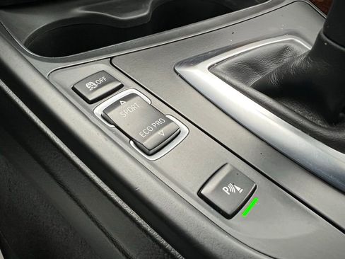 Used 2016 BMW 340i Sedan image 52