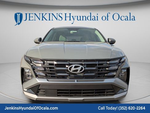 New 2026 Hyundai Tucson SE image 11