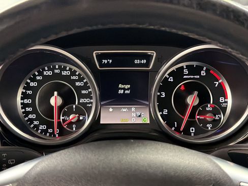 Used 2012 Mercedes-Benz ML 63 AMG 4MATIC image 19