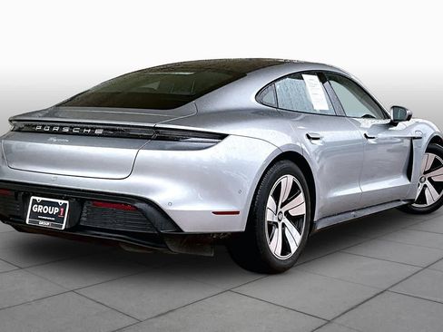 Used 2023 Porsche Taycan RWD image 10
