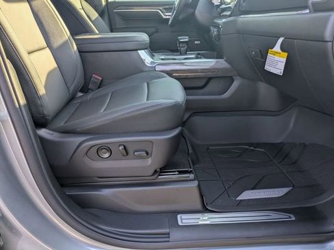 New 2026 Chevrolet Silverado 1500 LTZ w/ LTZ Premium Package image 40