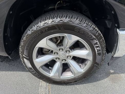 Used 2022 RAM 1500 Limited AWD/4WD image 37