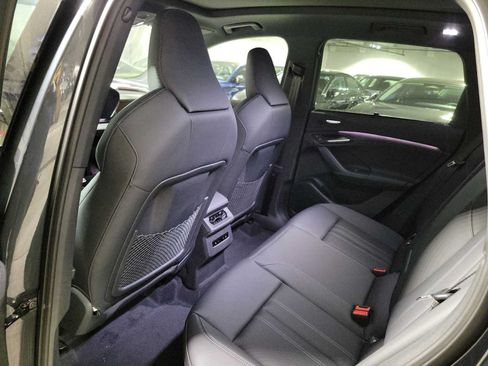 New 2027 Audi Q6 e-tron Premium Plus AWD/4WD image 16