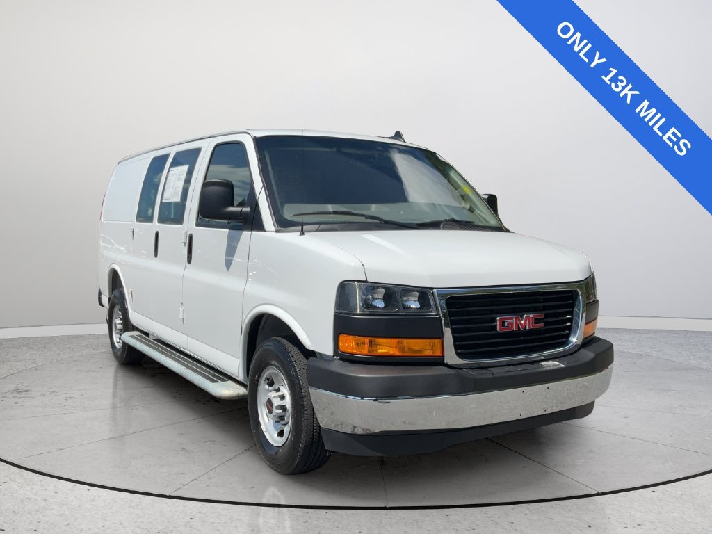 Certified 2025 GMC Savana 2500 w/ Driver Convenience Package RWD image 1