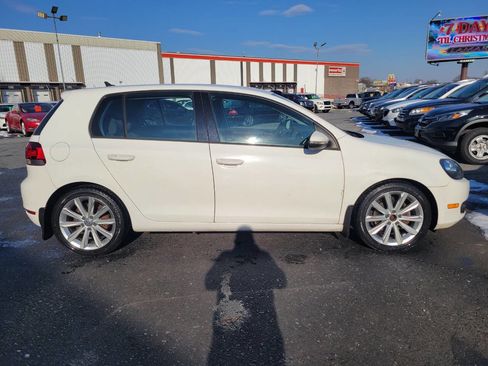 Used 2013 Volkswagen Golf TDI image 4