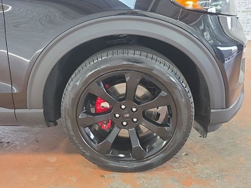 Used 2022 Ford Explorer ST w/ Equipment Group 401A image 8