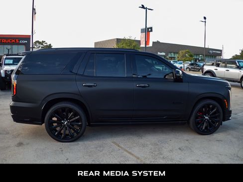 Used 2025 Cadillac Escalade V w/ LPO, Floor Liner Package image 10