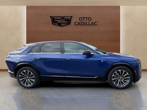 Certified 2024 Cadillac Lyriq Sport w/ LPO, Floor Liner Package image 6