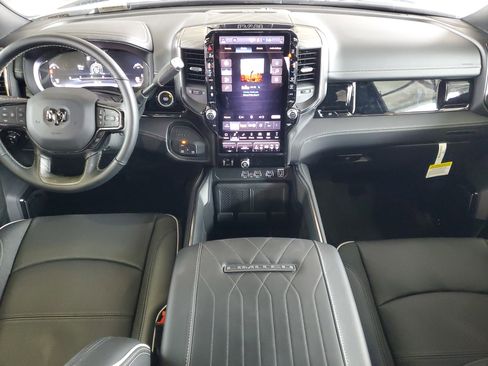 New 2025 RAM 2500 Limited AWD/4WD image 11