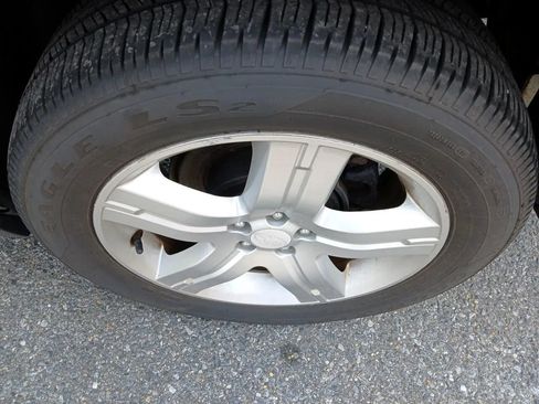 Used 2009 Subaru Forester 2.5X Limited image 24