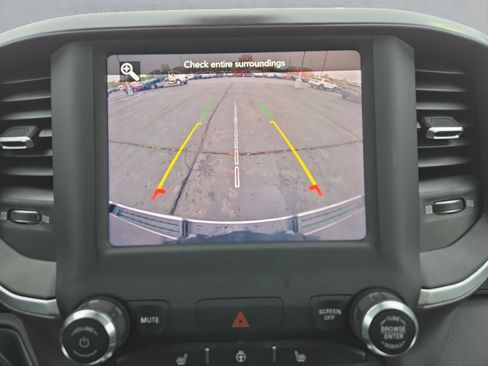 Used 2020 RAM 1500 Big Horn image 18