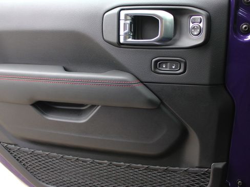 New 2026 Jeep Wrangler Unlimited Rubicon image 13