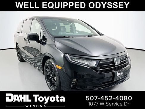 Used 2024 Honda Odyssey Sport image 1