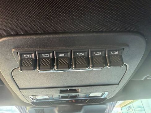 Used 2025 Ford F150 Raptor AWD/4WD image 43