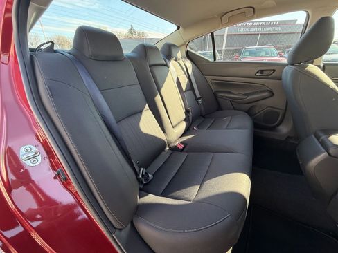 Used 2025 Nissan Altima 2.5 SV image 41