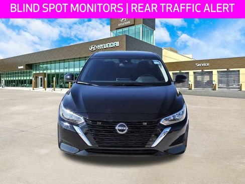 Used 2025 Nissan Sentra S image 2