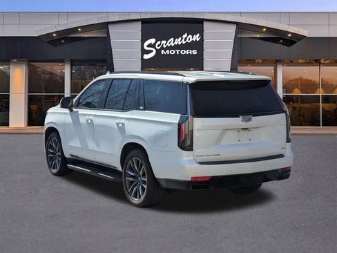 Certified 2021 Cadillac Escalade Sport Platinum AWD/4WD image 3