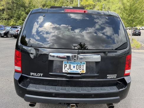 Used 2011 Honda Pilot Touring image 5