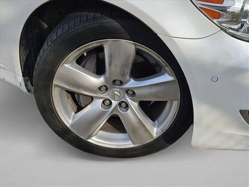 Used 2012 Lexus LS 460 w/ Comfort Pkg image 4