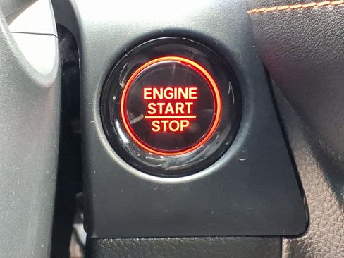 Used 2024 Honda HR-V Sport image 28