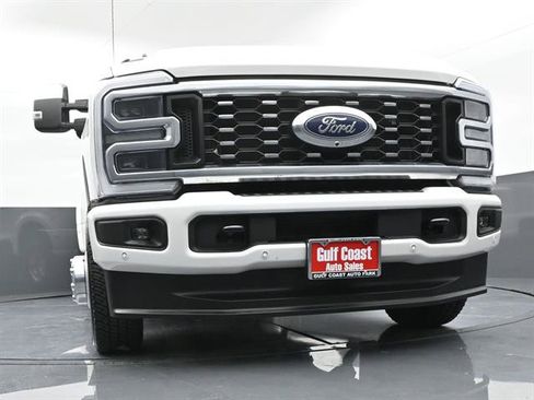 Certified 2024 Ford F350 Platinum AWD/4WD image 32