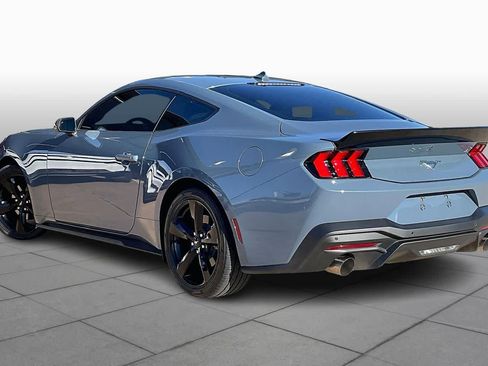 Used 2025 Ford Mustang Coupe image 11