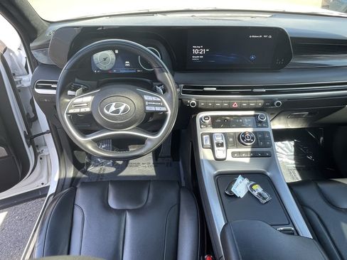Certified 2025 Hyundai Palisade Calligraphy AWD/4WD image 12