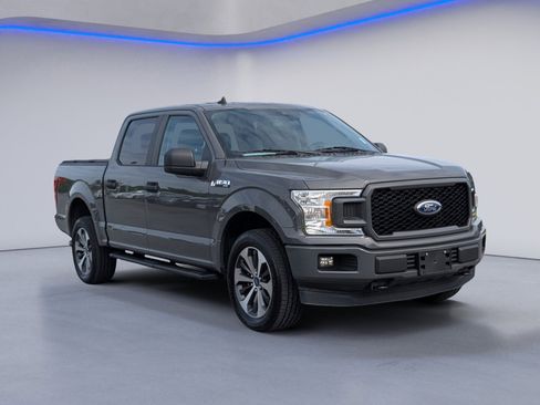 Used 2020 Ford F150 XL w/ Equipment Group 101A Mid AWD/4WD image 5
