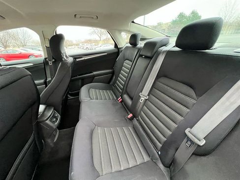 Used 2014 Ford Fusion SE image 26